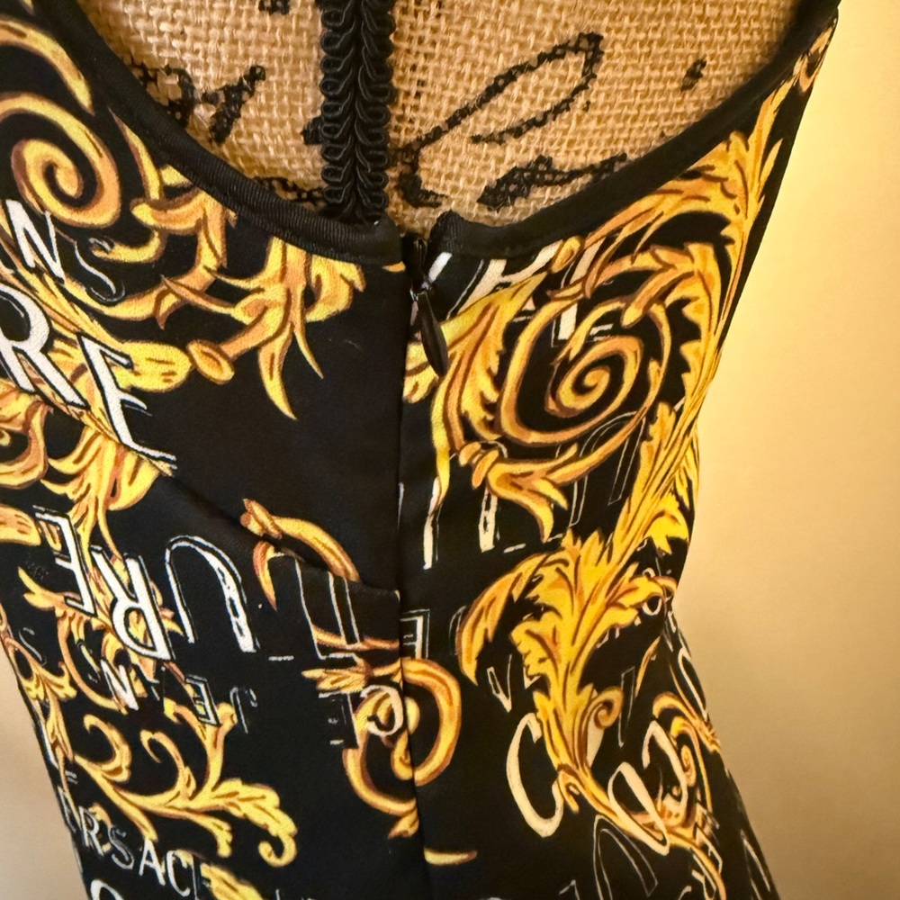 Versace Black and Gold Baroque Dress - Picture 6 of 10
